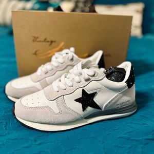 Brand New with Box Vintage Havana Rock Sneaker Black/Glitter Size 7.5